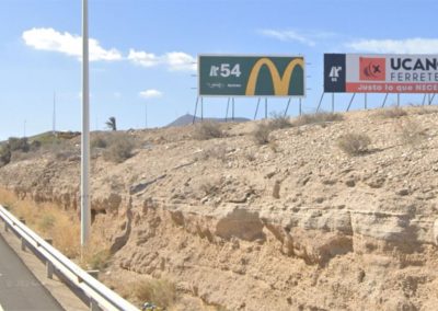 aa ALQUILER DE VALLAS EN AUTOPISTA